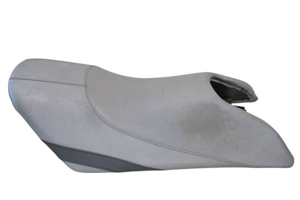 Yamaha - 17 Yamaha Waverunner VX Deluxe Front Double Seat VX1050BS