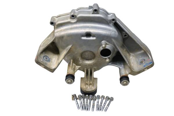 Yamaha - 17 Yamaha Waverunner VX Deluxe Stator Cover VX1050BS