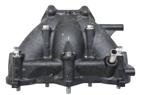 Yamaha - 17 Yamaha Waverunner VX Deluxe Exhaust Manifold Flange VX1050BS