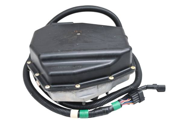 Yamaha - 17 Yamaha Waverunner VX Deluxe Reverse Motor VX1050BS