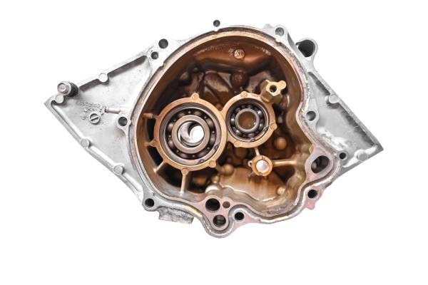 Yamaha - 13 Yamaha Waverunner VX Deluxe Gear Case Housing VX1100