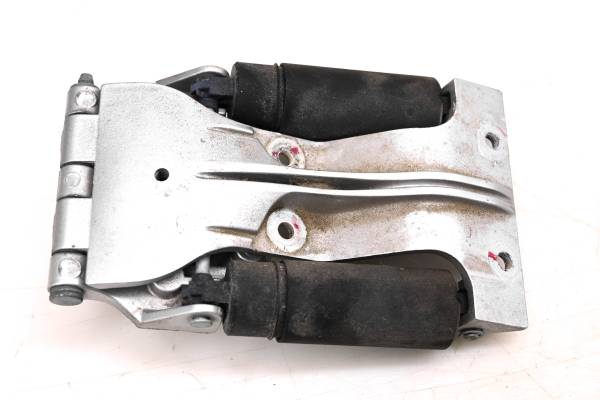 Yamaha - 00 Yamaha Waverunner XL800 Hood Latch Hinge XA800