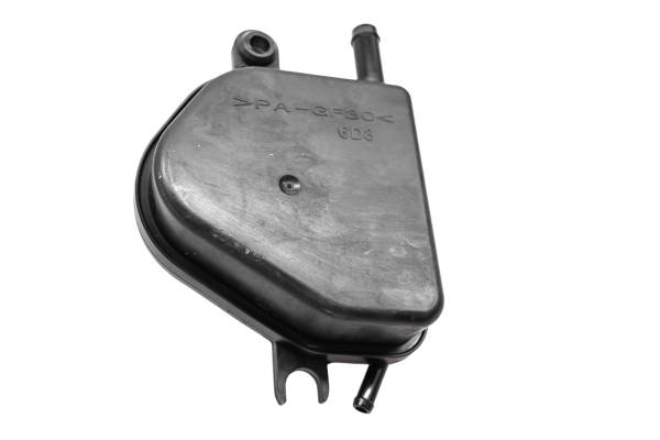 Yamaha - 13 Yamaha Waverunner VX Deluxe Crankcase Breather Box Vent VX1100