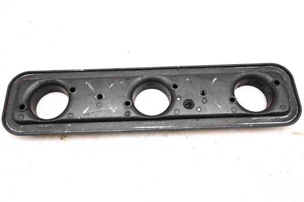 Polaris - 02 Polaris Genesis I 1200 4-Pass Air Filter Base Cover