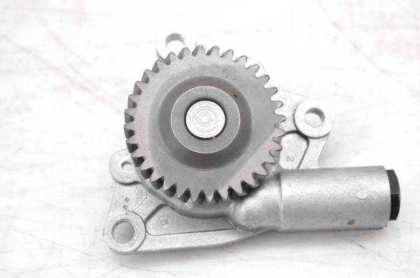 Polaris - 14 Polaris Brutus Diesel Cab 4x4 Oil Pump