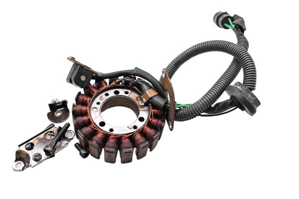 Yamaha - 13 Yamaha VX Deluxe Stator VX1100
