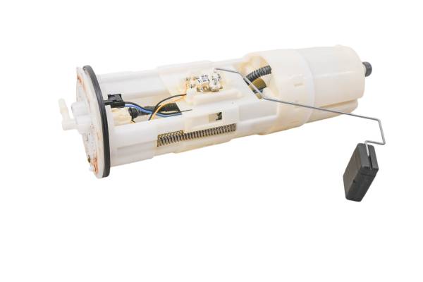 Yamaha - 20 Yamaha Waverunner VX Deluxe Fuel Pump VX1050BV