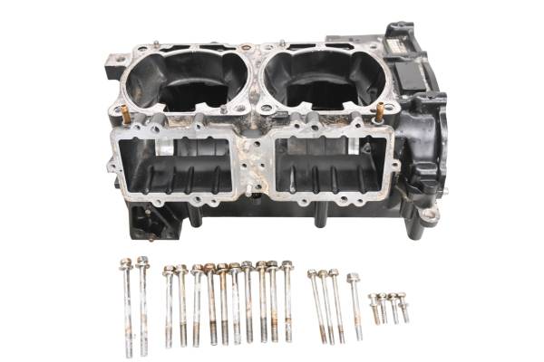 Yamaha - 00 Yamaha Waverunner GP800 Crankcase Center Crank Case