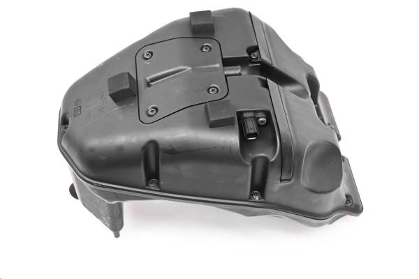 Kawasaki - 09 Kawasaki Versys 650 Airbox Intake Air Box KLE650