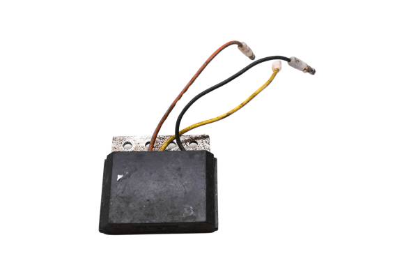 Polaris - 99 Polaris Trail Blazer 250 2x4 Regulator Rectifier