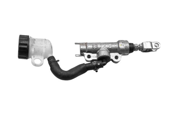 Yamaha - 19 Yamaha YZF R3 Rear Brake Master Cylinder