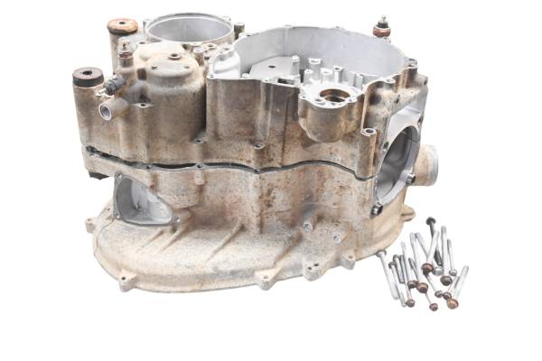 Kawasaki - 09 Kawasaki Prairie 360 4x4 Crankcase Center Crank Case KVF360