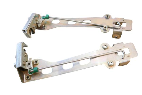 Yamaha - 20 Yamaha Wolverine X2 Door Latches Left & Right YXE850