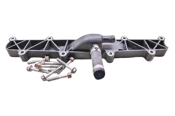 Yamaha - 15 Yamaha Waverunner FX SVHO Water Inlet Cover FC1800P