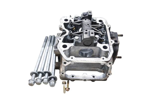 Polaris - 00 Polaris Scrambler 500 4x4 Cylinder Head