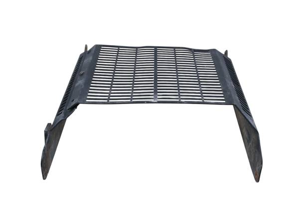 Polaris - 00 Polaris Scrambler 500 4x4 Radiator Shield Guard