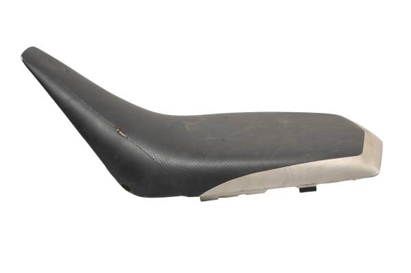 Yamaha - 01 Yamaha Raptor 660 2x4 Seat YFM660R