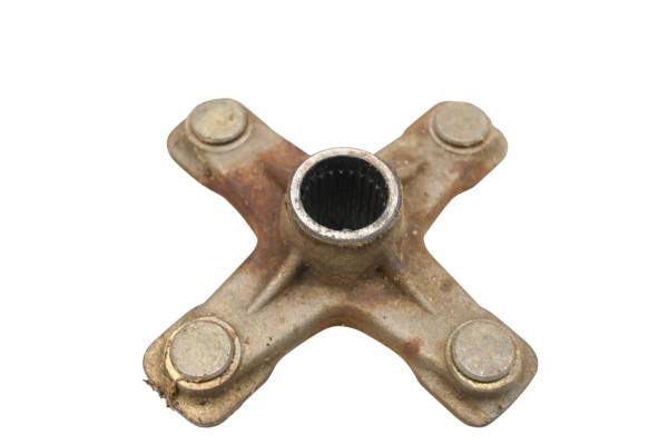 Yamaha - 03 Yamaha Warrior 350 2x4 Rear Wheel Hub Left Or Right YFM350X