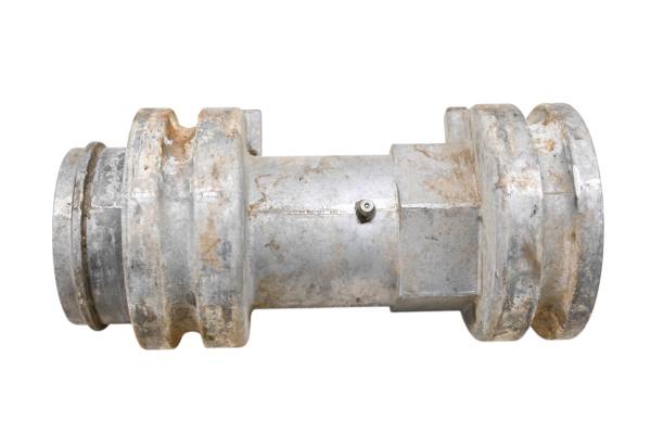 Polaris - 00 Polaris Trail Blazer 250 2x4 Rear Bearing Carrier Axle Housing