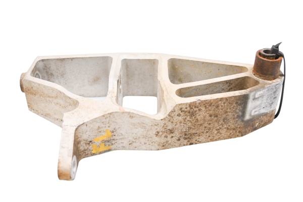 Polaris - 15 Polaris Indy Voyager 550 Front Left Spindle Knuckle 155"