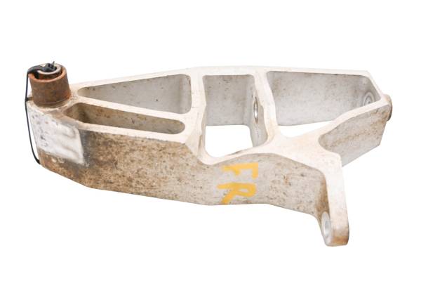 Polaris - 15 Polaris Indy Voyager 550 Front Right Spindle Knuckle 155"