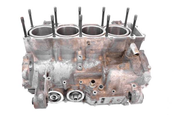 Yamaha - 03 Yamaha RX-1 ER Crankcase Center Crank Case Cylinders RX10RH 121" For Parts