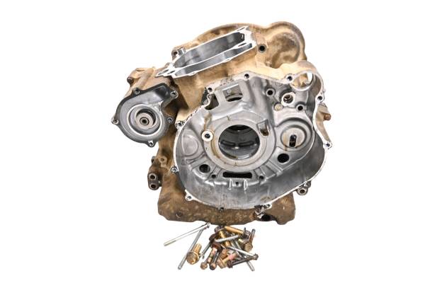 Polaris - 13 Polaris Sportsman 550 4x4 Crankcase Center Crank Case