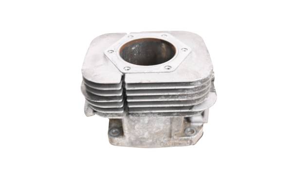 Polaris - 03 Polaris Trail Touring 550 Cylinder 133" For Parts