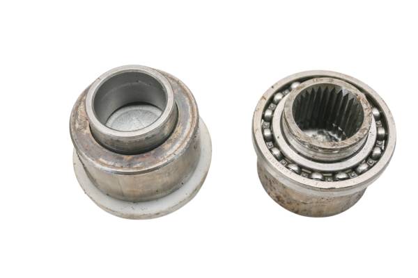 Polaris - 18 Polaris RZR XP Turbo EPS Dynamix Front Differential Output Hubs