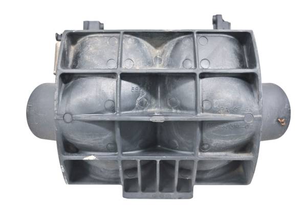 Yamaha - 15 Yamaha Waverunner FZR Reverse Gate Bucket & Brackets GP1800P