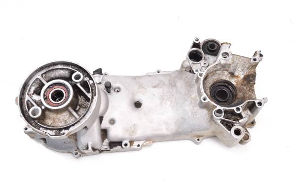 Polaris - 02 Polaris Sportsman 90 2x4 Left Crankcase Center Half Crank Case