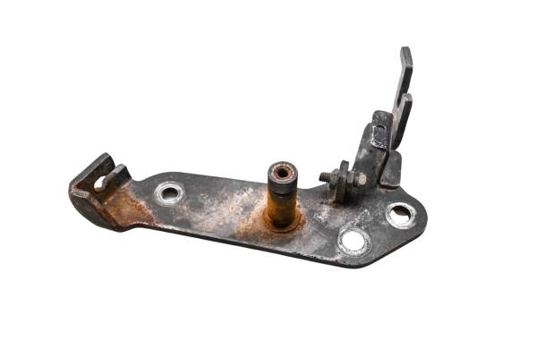 Yamaha - 06 Yamaha Bruin 350 4x4 Shifter Cable Bracket Mount YFM350FA