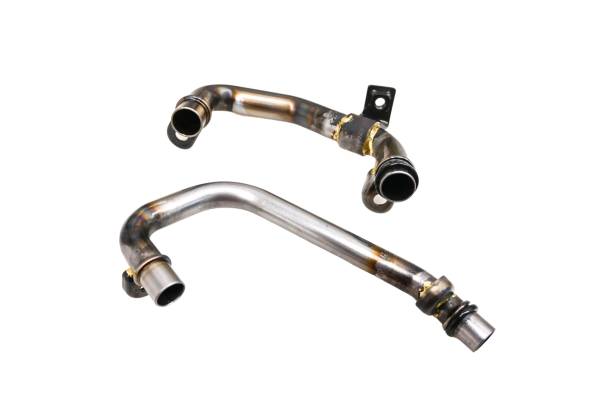 Yamaha - 16 Yamaha YZF R1 Engine Oil Lines