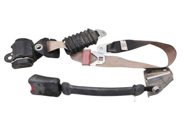 Yamaha - 16 Yamaha Wolverine 700 Driver Seat Belt Assembly YXE700