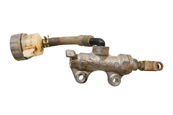 Yamaha - 01 Yamaha Raptor 660 2x4 Rear Brake Master Cylinder YFM660R