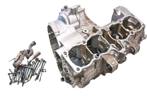 Suzuki - 03 Suzuki Katana 600 Crankcase Center Crank Case GSX600F