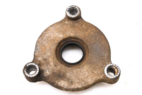 Polaris - 02 Polaris Sportsman 700 4x4 Rear Differential Pinion Cover
