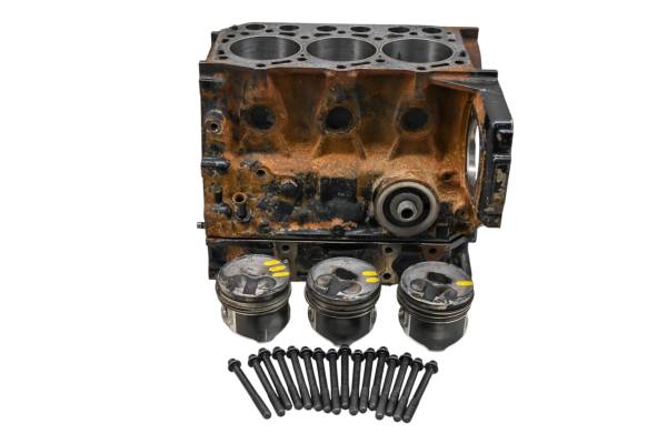 Kawasaki - 19 Kawasaki Mule PRO-DXT EPS 4x4 Crankcase Center Crank Case & Cylinders KAF1000