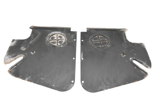 Kawasaki - 17 Kawasaki Mule 4010 Trans 4x4 Front Inner Mud Splash Guards Covers Left & Right KAF620RHF