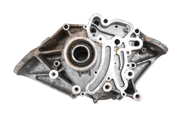 Yamaha - 12 Yamaha Waverunner VX Cruiser Gear Case Housing VX1100A