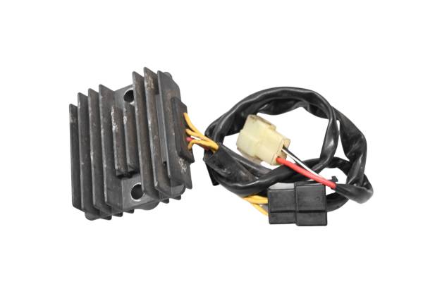 Suzuki - 95 Suzuki DR125SE Regulator Rectifier