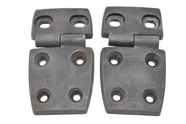 Polaris - 10 Polaris Ranger Crew 800 4x4 Hood Hinges