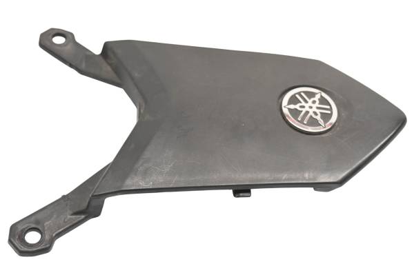 Yamaha - 15 Yamaha YZF R3 Rear Center Fairing Cowl Cover
