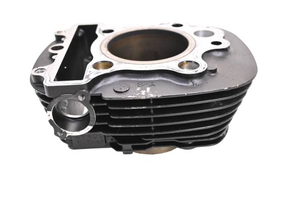 Yamaha - 03 Yamaha V-Star 650 Front Cylinder XVS650