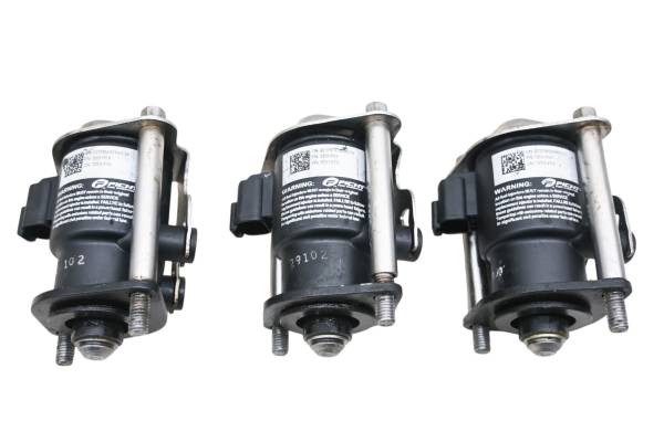 Polaris - 04 Polaris Genesis I 1200 Fuel Injectors