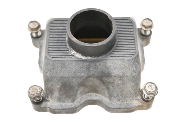 Kawasaki - 17 Kawasaki Mule 4010 Trans 4x4 Front Head Valve Cover KAF620RHF