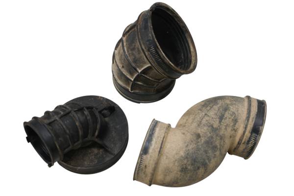 Yamaha - 16 Yamaha Wolverine 700 R-Spec EPS Airbox Hoses YXE700