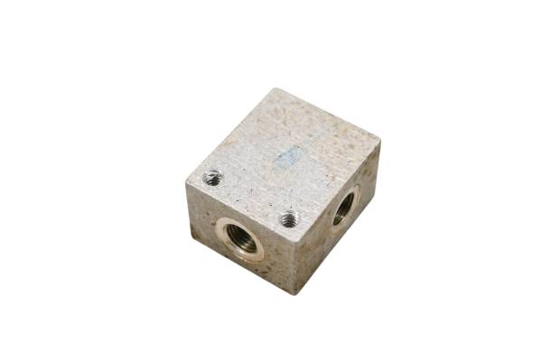 Polaris - 21 Polaris Sportsman 850 4x4 Front Brake Line Fitting