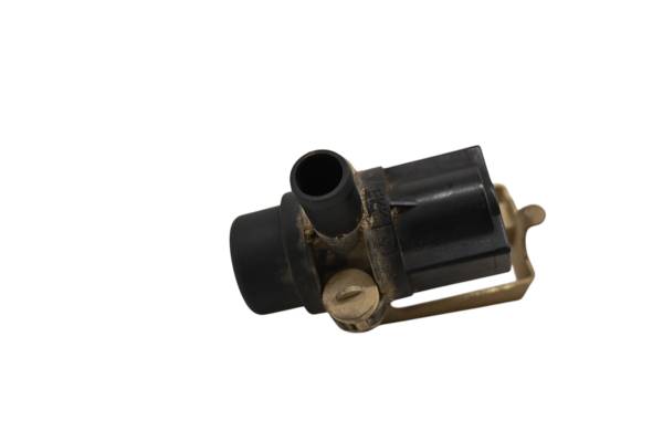 Yamaha - 16 Yamaha Kodiak 700 4x4 Air Cut Off Valve YFM700K