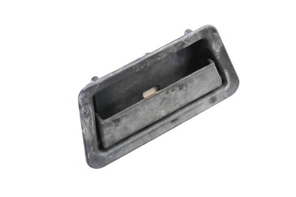 Polaris - 18 Polaris Ranger Crew 900 XP Tailgate Handle Latch